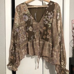 NWT American Eagle floral blouse